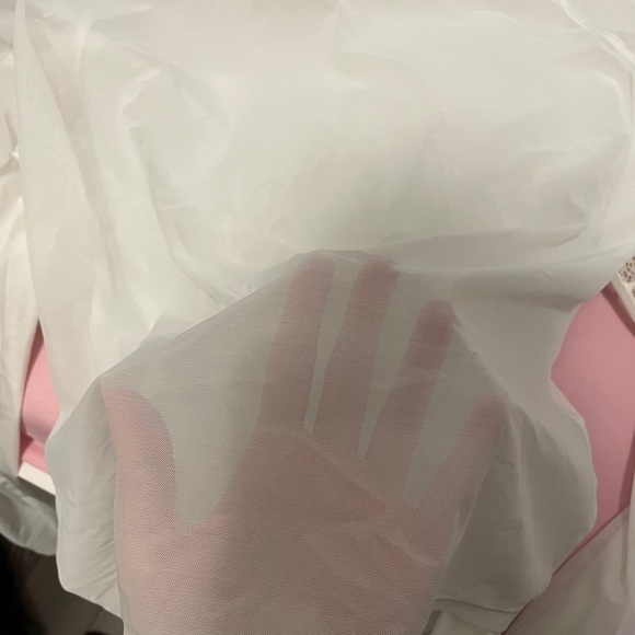 Victoria Secret Sport White Mesh Back workout top - Picture 4 of 4